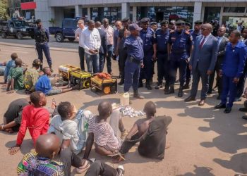 Haut-Katanga : Pus de 40 malfrats arrêtés, présentés au vice-gouverneur