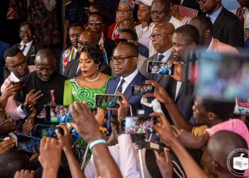 Présidentielle 2023 : « J&rsquo;aimerais qu&rsquo;on puisse avoir un nouveau président de la République, » ( Delly Sesanga)