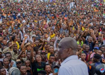Kasai : Après l&rsquo;attaque de son cortège Martin Fayulu rappelle le droit des congolais de circuler