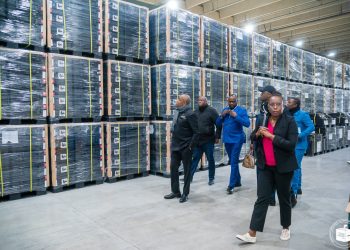 Élections 2023 : bientôt les dispositifs électroniques de vote et les bulletins seront acheminés au pays