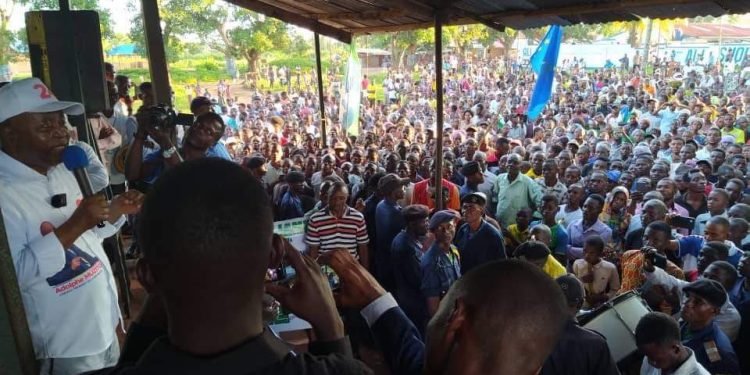 Présidentielle 2023 : Pour Adolphe Muzito, pas d&rsquo;alliance avant les élections