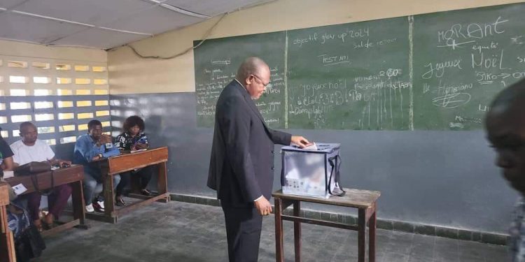 Scrutins 2023 : « 31,37% de bureaux de votes restés non ouverts jusqu&rsquo;à 9h45 ( MOE-CENCO-ECC)