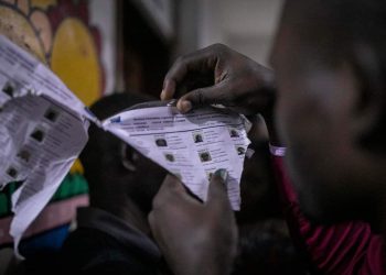 Élections 2023 : La CENCO et l&rsquo;ECC demandent la poursuite des auteurs des violations de la loi électorale et des fraudes