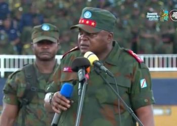 FARDC : le Général Tshiwewe invite à dénoncer tout appel d&rsquo;adhésion aux rangs de l&rsquo;ennemi
