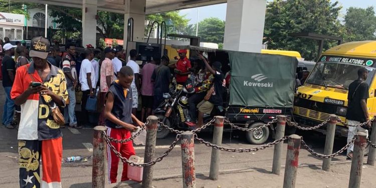Kinshasa : SEP Congo sommé à poursuivre l’approvisionnement continu des produits pétroliers