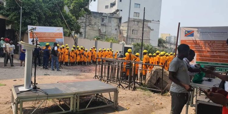 Kinshasa : lancement des travaux de réhabilitation des avenues Colonel Ebeya et Province