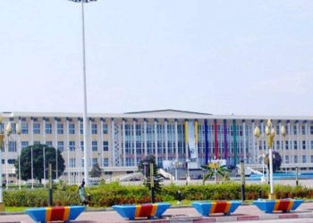 RDC : Des détournements et surfacturations signalés au parlement entre 2021 et 2023