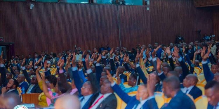 RDC : l&rsquo;Assemblée nationale autorise la poursuite judiciaire contre Nicolas Kazadi