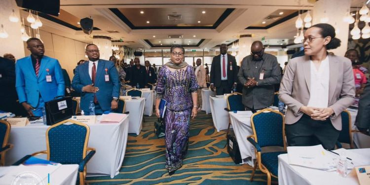Séminaire du gouvernement : Judith Suminwa appelle les ministres à l&rsquo;exemplarité