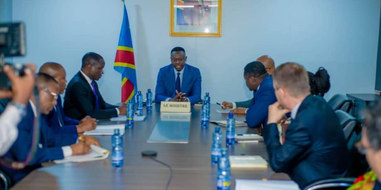 MetroKin : Teddy Lwamba a échangé avec les responsables du projet.