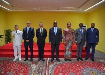 Diplomatie : Félix Tshisekedi accueille les nouveaux ambassadeurs de la Côte d&rsquo;Ivoire, du Gabon, de la Suède et de la France