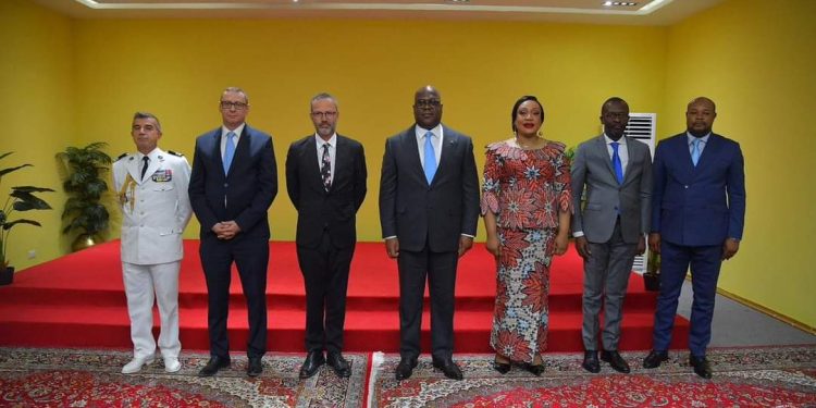 Diplomatie : Félix Tshisekedi accueille les nouveaux ambassadeurs de la Côte d&rsquo;Ivoire, du Gabon, de la Suède et de la France