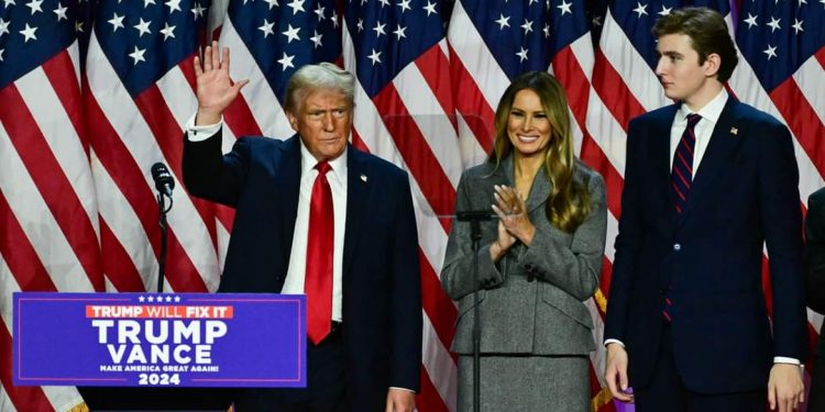 Félix Tshisekedi félicite Donald Trump pour son retour à la présidence des États-Unis