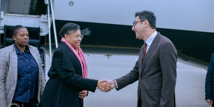 COP 29 : À Bakou, Judith Suminwa annonce des échanges de haut niveau avec António Guterres et d&rsquo;autres leaders mondiaux
