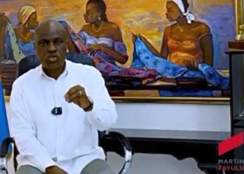 Débat sur la constitution : « Qu&rsquo;il me donne un seul article qui lui permet d&rsquo;encourager la corruption… » ( M.Fayulu )