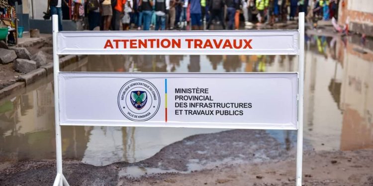 Daniel Bumba donne le coup d’envoi à la deuxième Phase de Réhabilitation Routière à Kinshasa