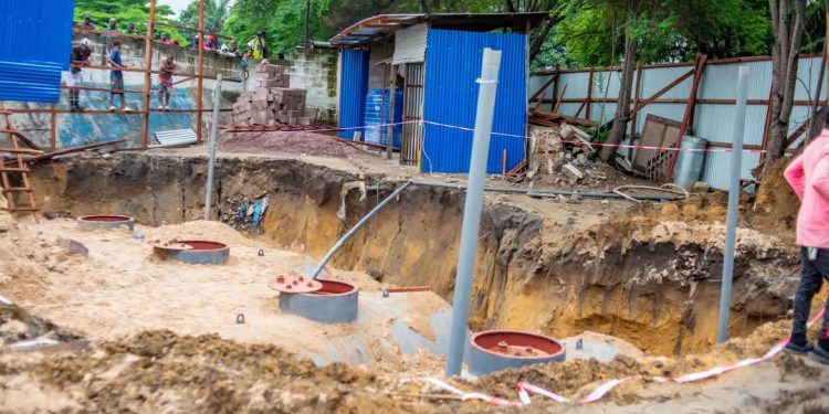Fermeture d’un chantier de station-service au stade Vélodrome à Kintambo : Le gouvernement intervient pour rétablir l’ordre