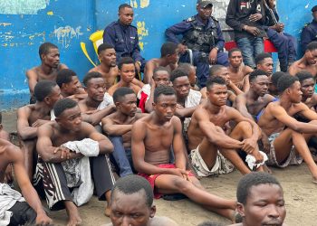Kinshasa : Plus de 100 « Kuluna » arrêtés au Camp Luka lors d’une opération spéciale