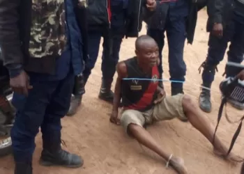 Arrestation de Kabue Ditunga : l&rsquo;ex-chef milicien de Kamuina Nsapu capturé à Kazumba