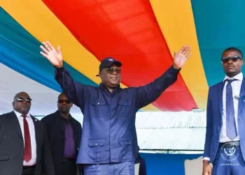 Kananga : Electrification, infrastructures, développement et Constitution au cœur du meeting de Félix Tshisekedi au Kasaï