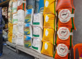 RDC : Le ministère de l&rsquo;Économie interdit les ventes conditionnées et appelle à la transparence des prix