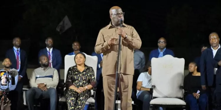 Félix Tshisekedi mobilise Mbuji-Mayi avec un discours ambitieux