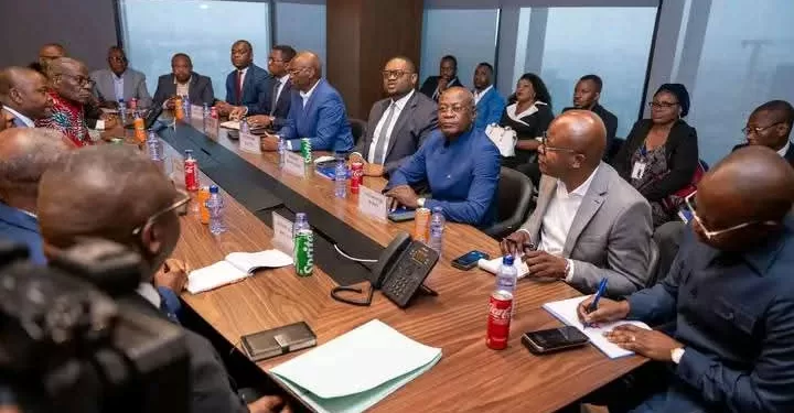 RDC : Le gouvernement rassure les médecins sur une paie supplémentaire progressive