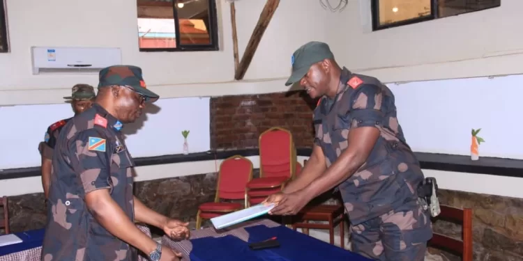 Remise et reprise à Lubero : le Général-Major Mandevu Bruno succède au Général-Major Chiko Tshitambwe