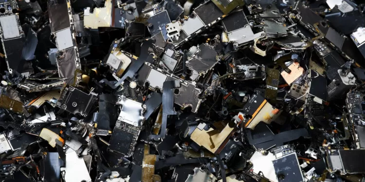 La RDC dépose des plaintes pénales contre Apple en Europe concernant les minerais de conflit