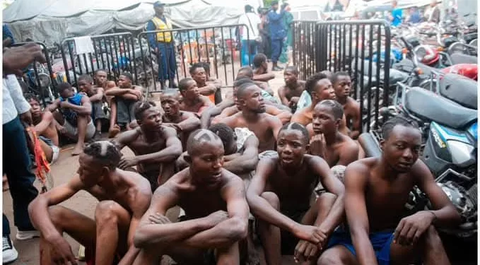RDC : 450 délinquants appréhendés lors de l’opération « Ndobo » à Kinshasa