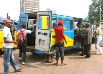 Kinshasa : les conducteurs de transport en commun menacent de faire grève ce lundi