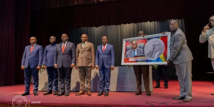 RDC. : Sama Lukonde entame le processus de l&rsquo;amélioration des conditions des administratifs du Sénat