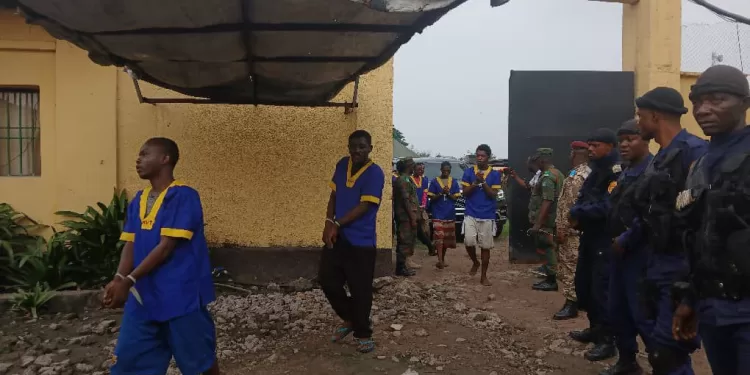 Kinshasa : Transfert de la troisième vague des Kuluna à la prison d&rsquo;Angenga