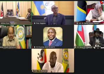 Crise dans l&rsquo;Est de la RDC : L&rsquo;EAC appelle à un cessez-le-feu, Kinshasa dénonce une « hypocrisie »