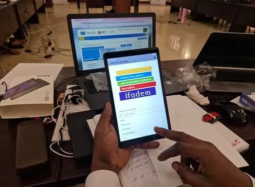 Agression rwandaise : Le gouvernement met en place l’éducation en ligne en situation d’urgence