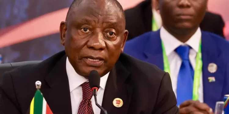 Agression rwandaise : C. Ramaphosa affirme que les conclusions du sommet EAC-SADC mèneront au retrait de la SAMIDRC