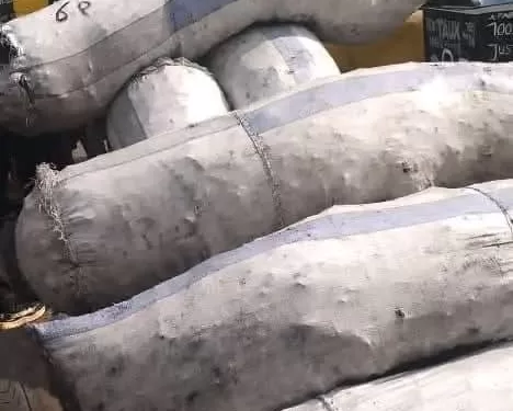 Kinshasa : Hausse du prix du sac de braises « Mikuati » au marché de la Liberté