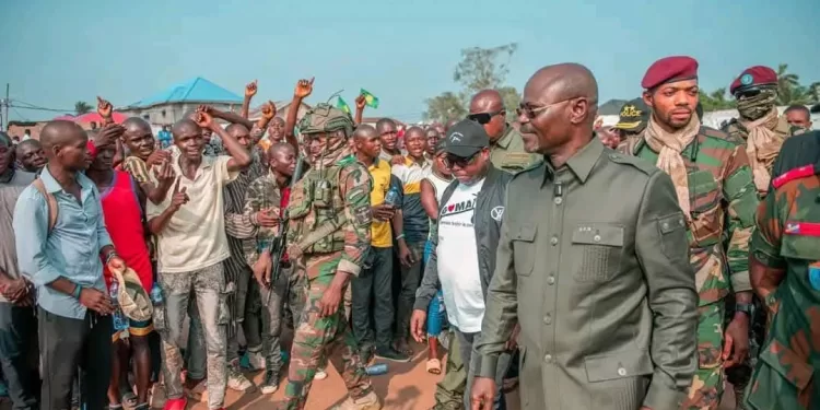 Tshikapa : Plus de 1 000 jeunes rejoignent les FARDC pour renforcer l&rsquo;armée congolaise
