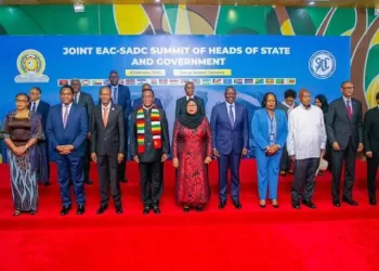 Crise dans l&rsquo;Est de la RDC : Kinshasa privilégie l’alignement des processus de Luanda et Nairobi face aux tensions régionales