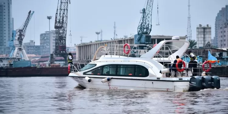 Kinshasa : Les taxis fluviaux bientôt opérationnels pour lutter contre les embouteillages