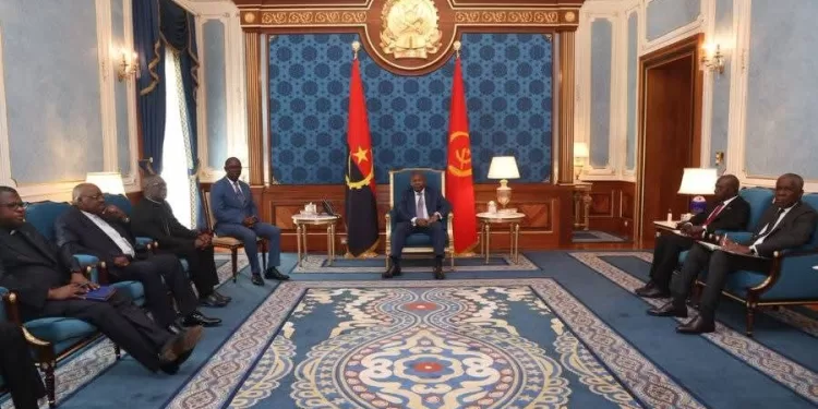 RDC : João Lourenço soutient l’initiative de la CENCO et de l’ECC pour la paix