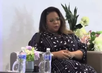 RDC – M23 : « Nous avons toujours cherché cette paix à travers le dialogue », affirme Thérèse Kayikwamba