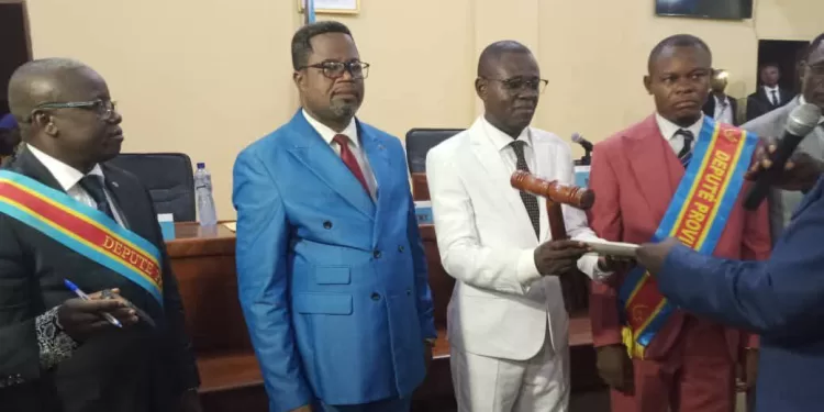 Claude Kumpel élu président de l’Assemblée provinciale du Kwilu : une nouvelle ère politique s’ouvre