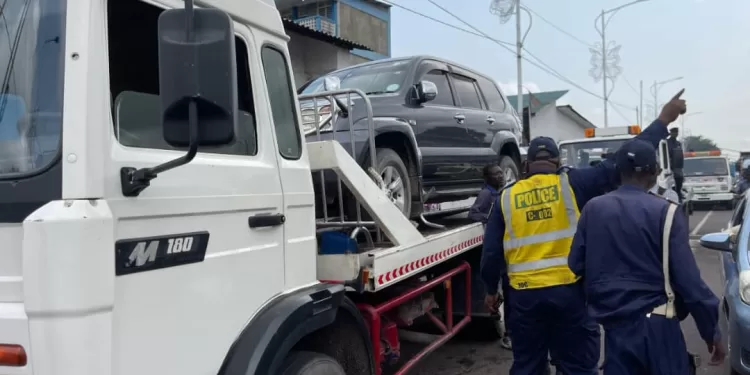 Kinshasa : La police intensifie la lutte contre les embouteillages