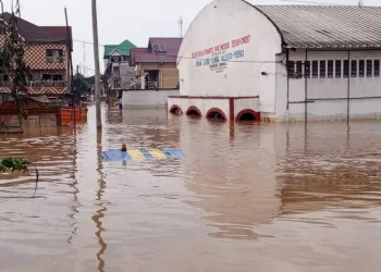 Inondations à Kinshasa : Matata Ponyo interpelle le gouvernement sur la nécessité de solutions durables