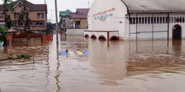 Inondations à Kinshasa : Matata Ponyo interpelle le gouvernement sur la nécessité de solutions durables