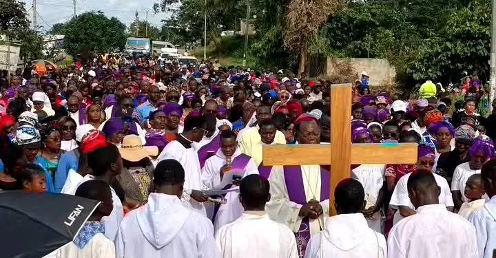 Kinshasa : Une procession du Vendredi Saint marquée par un puissant appel à la paix et au pacte social