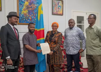 Hommage national à V.Y. Mudimbe : Des écrivains congolais interpellent le Gouvernement
