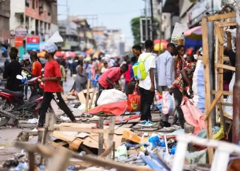 Kinshasa : Le gouverneur Daniel Bumba lance une vaste opération contre les marchés pirates
