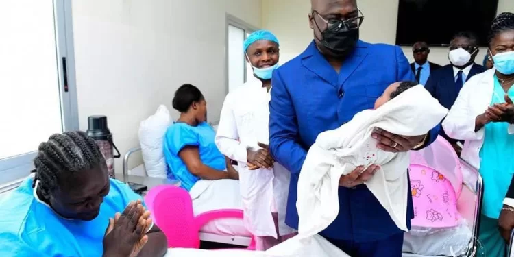 RDC : Le gouvernement réaffirme son engagement pour la gratuité de la maternité dans 14 provinces sur 26